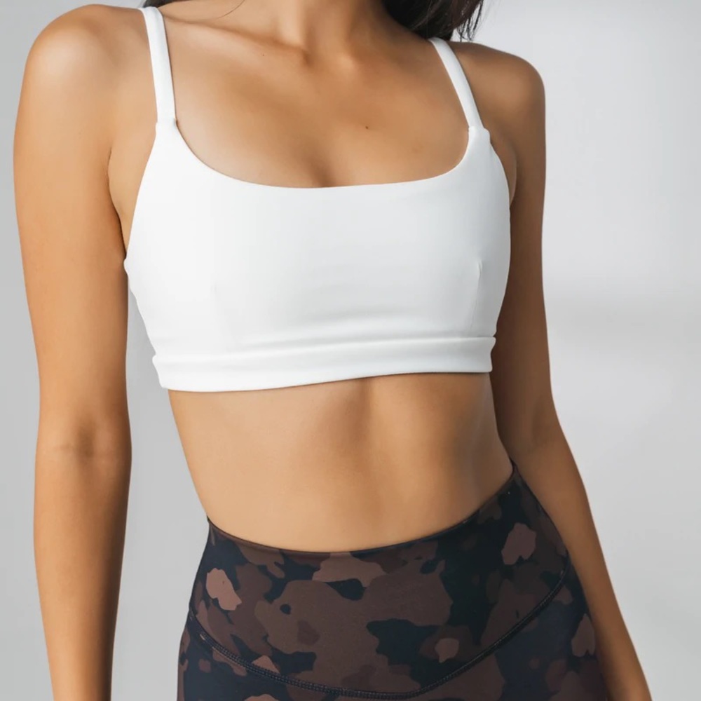 Balance athletica ignite bra white